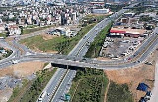 Çayırova Turgut Özal Köprüsü’nde trafik sorunu...