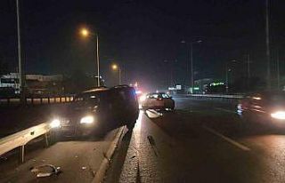 D-100’de otomobil, hafif ticari araca çarptı