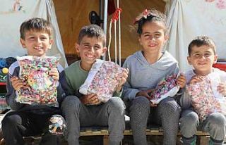 Defneli çocukların bayram mutluluğu