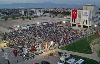 Denizli Büyükşehir’den 7 bin kişilik iftar sofrası