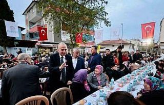 Denizli Büyükşehrin gönül sofrası Sevindik’te...