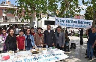 Denizlili öğrencilerden Hatay’a destek kampanyası