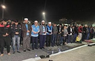 Deprem bölgesi Adıyaman’da buruk Kadir Gecesi