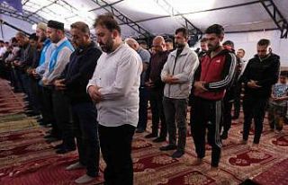 Deprem bölgesi Hatay’da buruk Kadir Gecesi