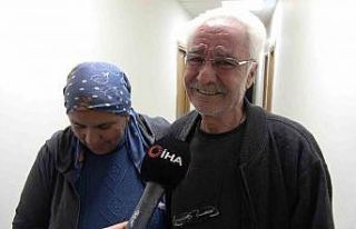 Depremde hayatını kaybeden öğrencilerinden bu...