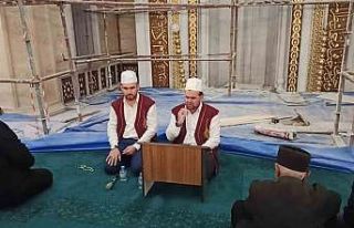 Depremin vurduğu Afşin’de Kadir Gecesi’nde camiler...