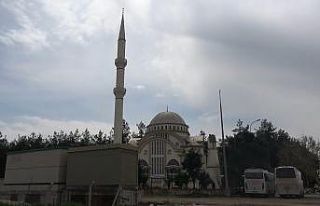 Depremin vurduğu camide dikkat çeken görüntü:...