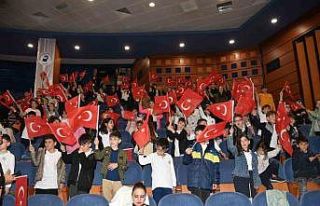 Depremzede öğrenciler, çocuk şenliğinde doyasıya...