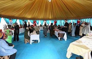 Derince’de Kadın Emeği Çarşısı açıldı