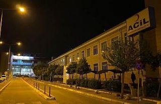 Direğe çarpan motosikletin sürücüsü hayatını...