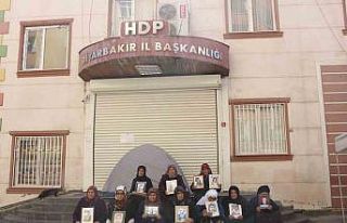 Diyarbakır anneleri gözyaşları içinde evlatlarının...