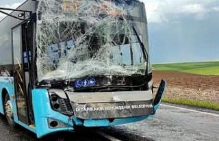 Diyarbakır’da meydana gelen iki ayrı trafik kazasında...