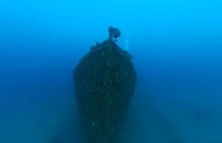 Dr. Mithat Atabay: "Çanakkale Boğazı önlerinde,...