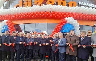 Düzgün AVM Dadaşkent’te hizmete girdi