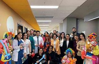 Eczacıbaşı Tüketici Sağlığı Pediatri Grubu...