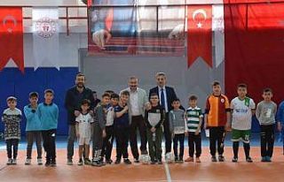 Emet Belediyesinden futsal turnuvası