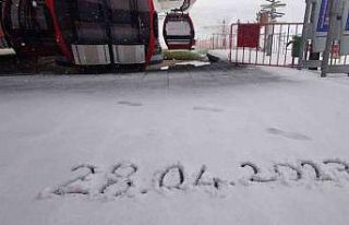 Erciyes’te kar sürprizi
