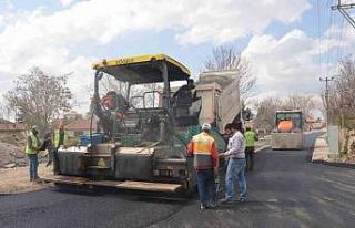 Ereğli Belediyesi sıcak asfalt çalışmalarına...