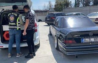 Esenler’de drift yapan sürücüye para cezası