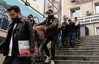 Eve giren gaspçılar, çatı tamiri için gelen işçiler...