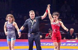 Evin Demirhan Yavuz’dan bronz madalya