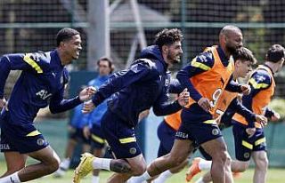 Fenerbahçe, Sivasspor maçı hazırlıklarını tamamladı