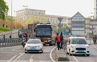 Galatasaray derbi için Dolmabahçe’ye ulaştı