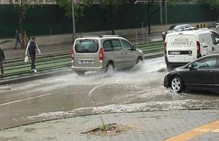 Gaziantep’te aniden bastıran sağanak hayatı olumsuz...
