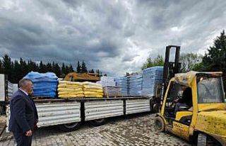 Gölcük, depremzedelerin yanında olmaya devam ediyor