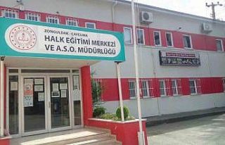 Görevi kötüye kullandığı iddia edilen usta öğreticiler...