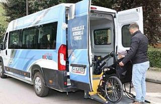 Hasta nakil ambulansları ve engelsiz taksi, bayramda...