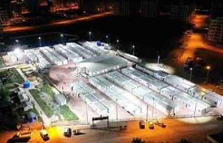 Hatay’da 110 afetzede aile bayrama yeni yuvalarında...