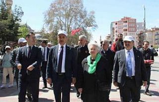 Hazreti Mevlana için Karaman’dan Konya’ya Sevgi...