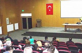 Hisarcık’ta öğretmenlere güvenli araç kullanımı...