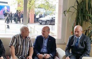 İçişleri Bakanı Soylu huzurevine ziyaret gerçekleştirdi