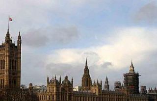 İngiliz parlamentosunun alt kanadından Yasa Dışı...