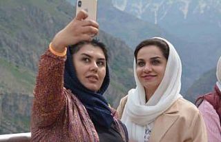 İranlı turizmciler Hakkari’ye hayran kaldı