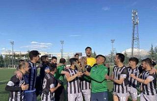 Isparta 1. Amatörde Şampiyon Tekespor