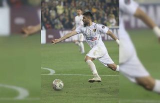 İstanbulspor’da Mehmet Yeşil sakatlandı