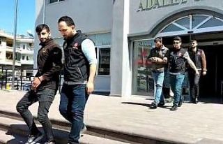 İzmir polisi zehir tacirlerine göz açtırmadı:...