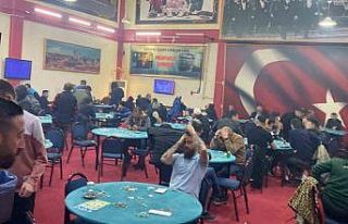 İzmir’de tombalacılara sahur baskını