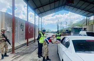 Jandarma bayramda da iş başında