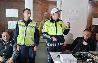 Jandarmadan 51 vatandaşa trafik eğitimi