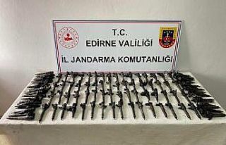 Kaçakçılık ve uyuşturucu operasyonlarında 9...