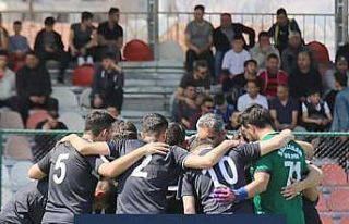 Kalespor yoluna namağlup devam ediyor