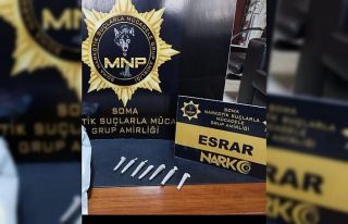 Kargo paketinden esrar çıktı