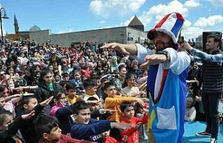 Kars’ta Çocuk Şenliği düzenlendi