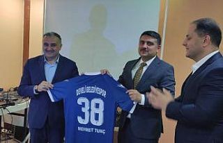 Kaymakam Tunç’tan Develi’ye duygusal veda