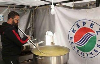 Kepez’in sahra mutfağı deprem bölgesinden ayrılmadı