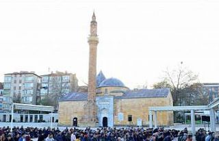 Kırşehir’de bayram coşkusu Ahi Evran Külliyesinde...